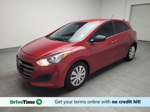 Used 2016 Hyundai Elantra GT image 1