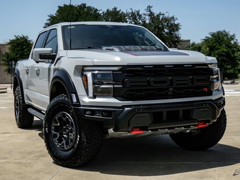 Used 2026 Ford F150 Raptor w/ Equipment Group 803A Raptor R AWD/4WD image 24