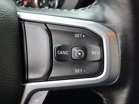 Used 2022 RAM 1500 Big Horn AWD/4WD image 21