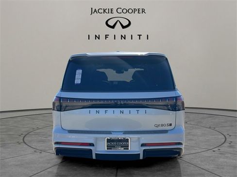 New 2026 INFINITI QX80 4WD w/ Sport Exterior Package image 4