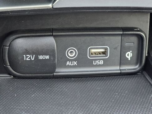 Used 2019 Kia Stinger GT2 AWD/4WD image 9