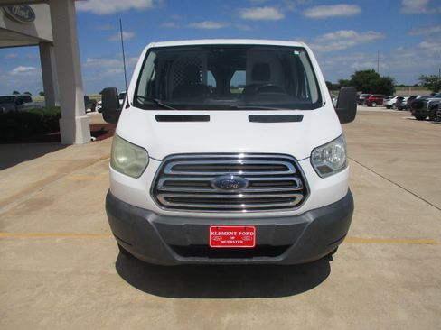 Used 2016 Ford Transit 250 130 Low Roof w/ Exterior Upgrade Package RWD image 10