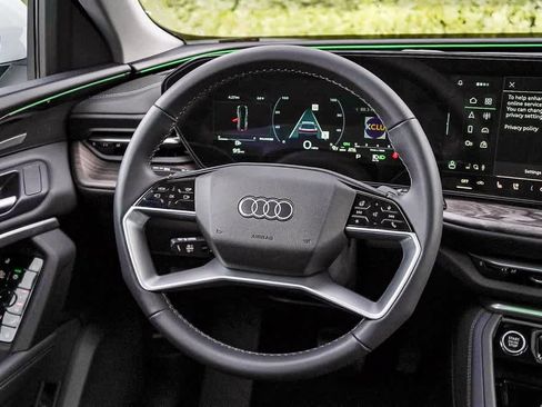 New 2025 Audi Q5 Premium Plus image 15