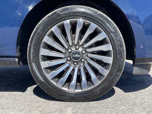 Used 2019 Lincoln Navigator L Reserve w/ Cargo Package image 36