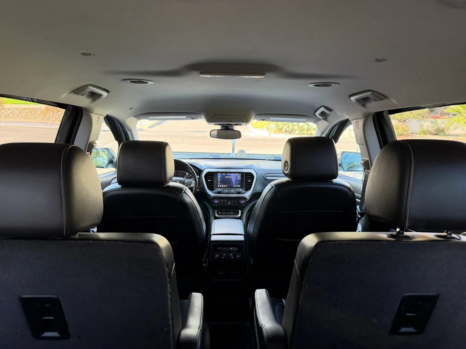 Used 2022 GMC Acadia SLT w/ Elevation Edition AWD/4WD image 16