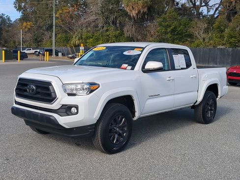 Used 2023 Toyota Tacoma SR5 image 10