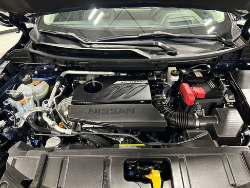 Used 2024 Nissan Rogue Platinum w/ Platinum Premium Package AWD/4WD image 33