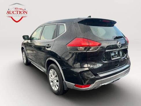Used 2017 Nissan Rogue S FWD image 7