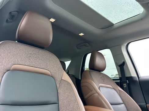 Used 2025 Ford Bronco Sport Outer Banks w/ Outer Banks Tech Package+ image 16