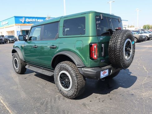 New 2025 Ford Bronco Badlands image 24