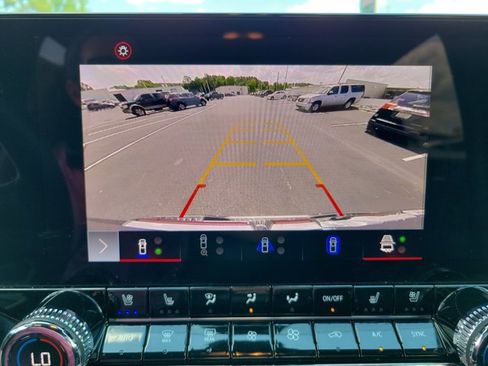 Used 2023 GMC Canyon AT4 w/ AT4 Premium Package AWD/4WD image 20