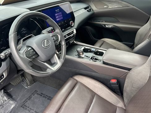 Certified 2025 Lexus RX 350 w/ Convenience Package AWD/4WD image 10