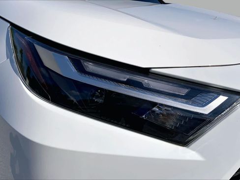Certified 2024 Toyota RAV4 XLE AWD/4WD image 27