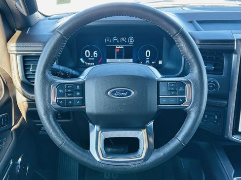 Used 2024 Ford Expedition Max King Ranch image 21