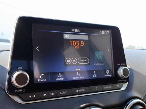 Used 2024 Nissan Sentra SV image 34