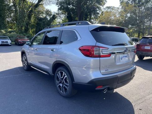 New 2025 Subaru Ascent Touring w/ Popular Package #2 image 5