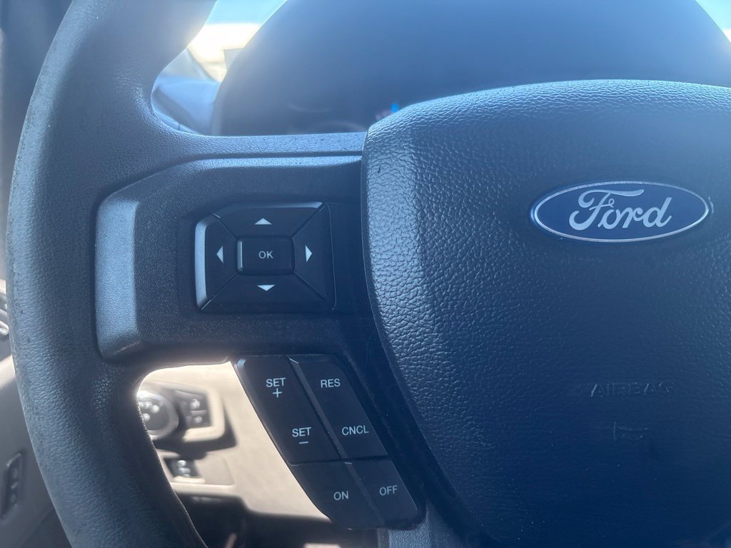 Used 2017 Ford F250 XLT w/ XLT Premium Package AWD/4WD image 22