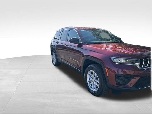 New 2025 Jeep Grand Cherokee Laredo X w/ Trailer Tow Package image 8