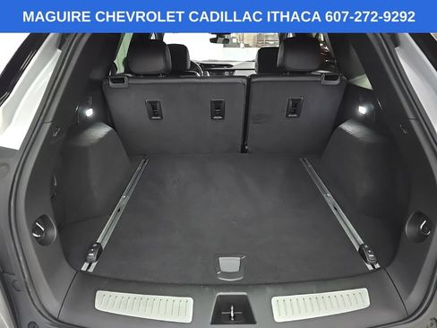 Used 2020 Cadillac XT5 Premium Luxury AWD/4WD image 12