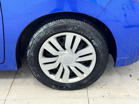 Used 2016 Honda Fit LX image 37