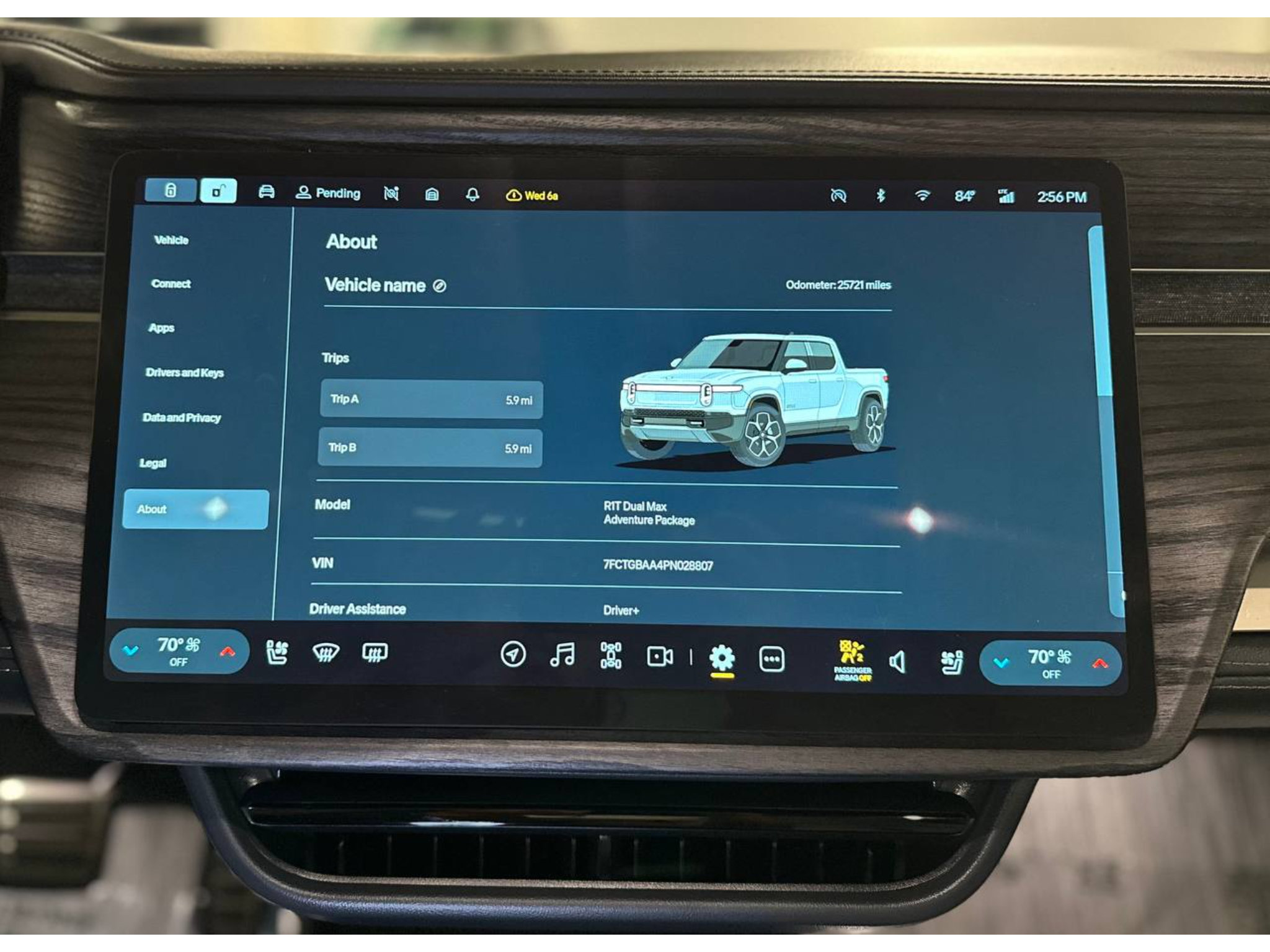 Used 2023 Rivian R1T Adventure Dual AWD/4WD image 29