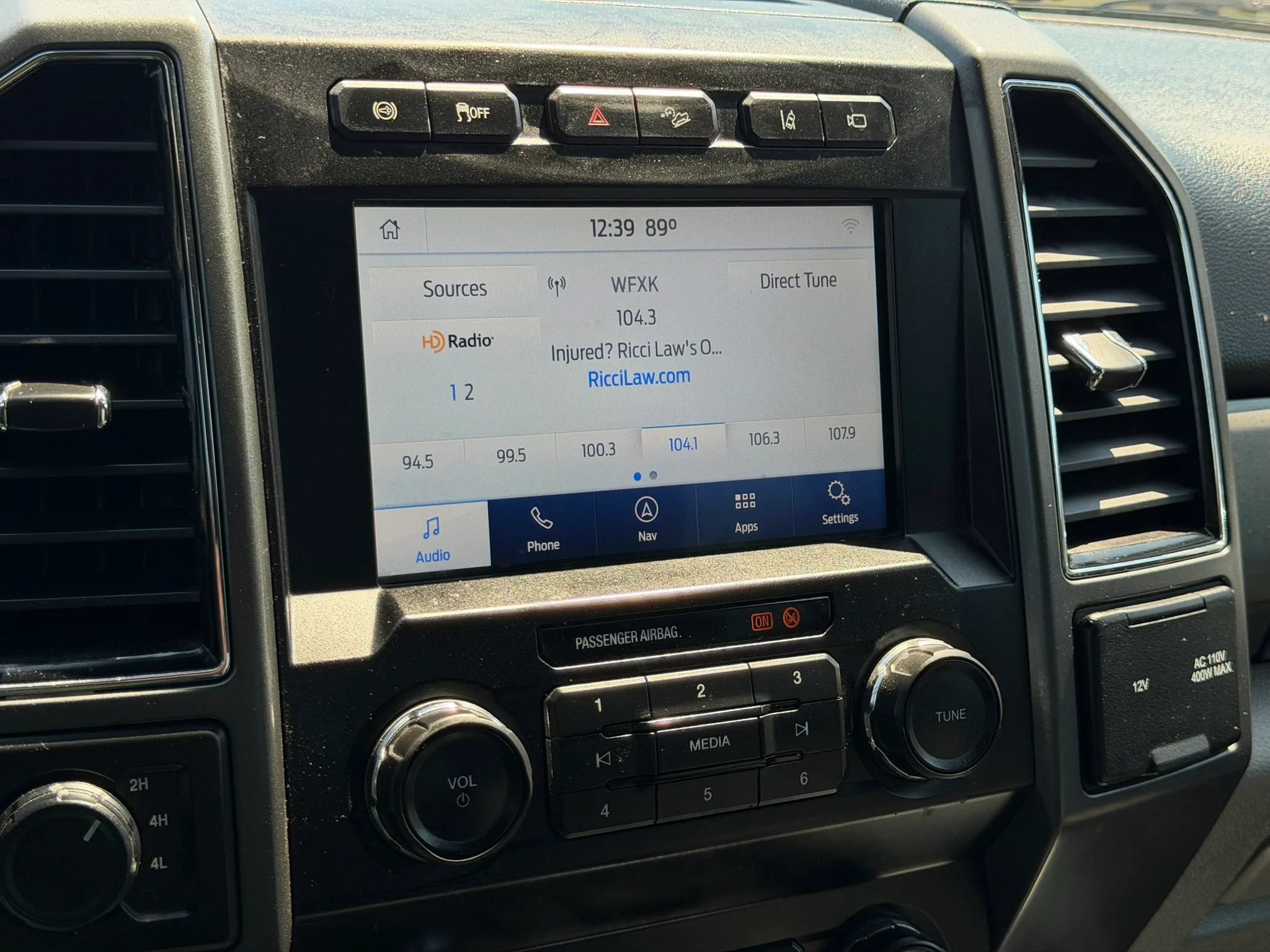 Used 2020 Ford F250 XLT w/ XLT Premium Package AWD/4WD image 29