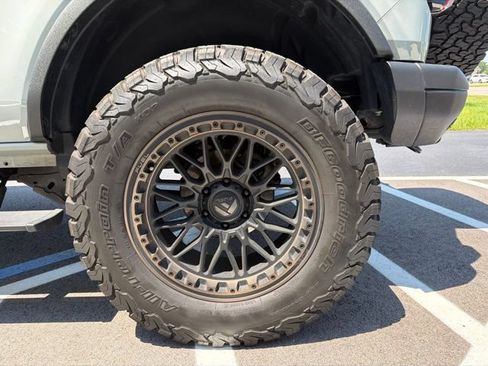 Used 2023 Ford Bronco Badlands AWD/4WD image 23