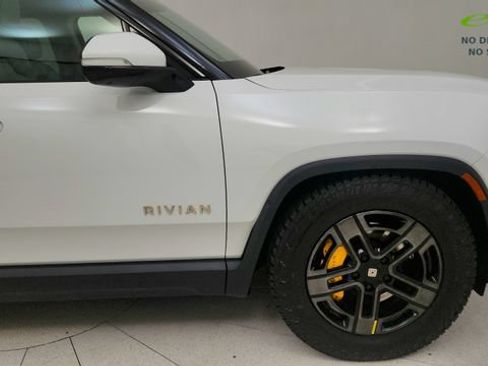 Used 2024 Rivian R1S Adventure Quad AWD/4WD image 21