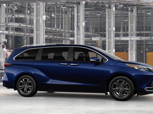New 2026 Toyota Sienna Platinum AWD/4WD image 13