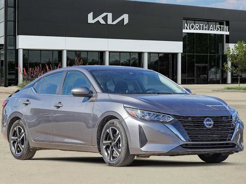 Used 2024 Nissan Sentra SV image 8