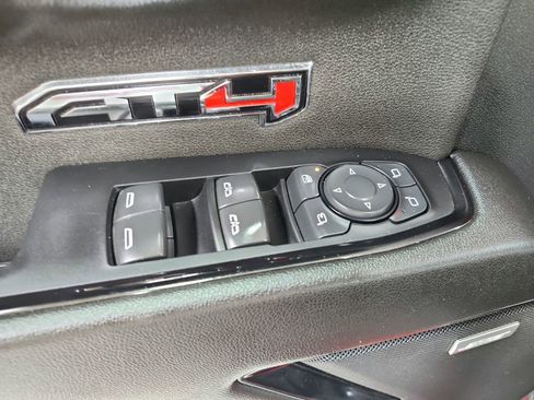 Used 2024 GMC Sierra 1500 AT4 w/ Technology Package AWD/4WD image 42