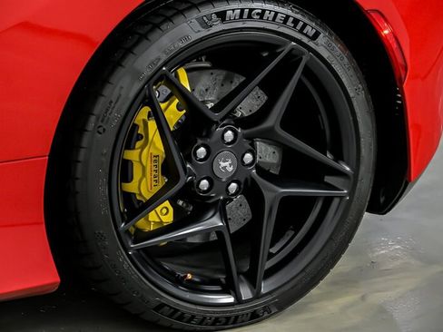 Used 2022 Ferrari F8 Tributo RWD image 19