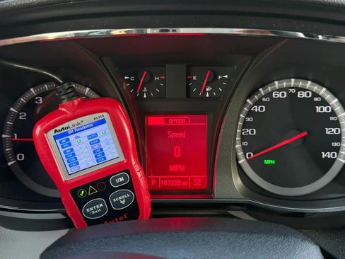 Used 2017 GMC Terrain SLE FWD image 10