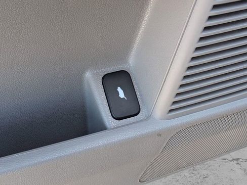 Used 2015 Honda Pilot Touring image 14