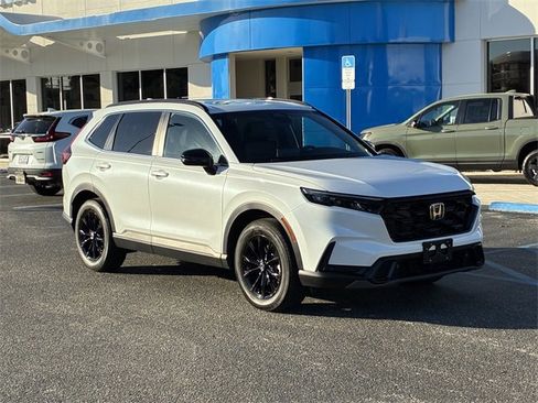 Certified 2025 Honda CR-V Sport-L image 2