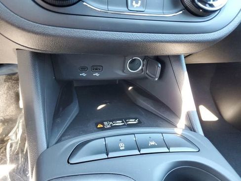 New 2026 Buick Envista Preferred w/ Convenience II Package image 23