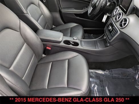 Used 2015 Mercedes-Benz GLA 250 4MATIC image 26