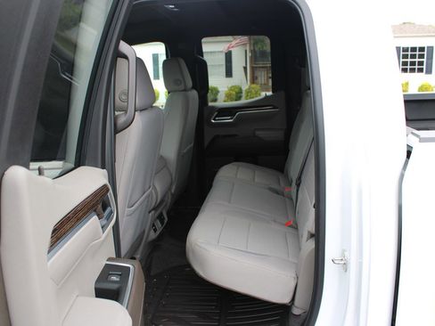 Used 2024 GMC Sierra 1500 SLE AWD/4WD image 14