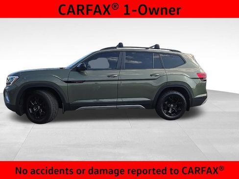 Used 2024 Volkswagen Atlas Peak Edition SEL AWD/4WD image 2