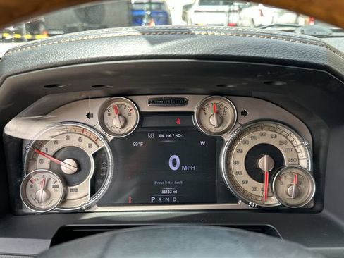 Used 2017 RAM 3500 Laramie Longhorn AWD/4WD image 23