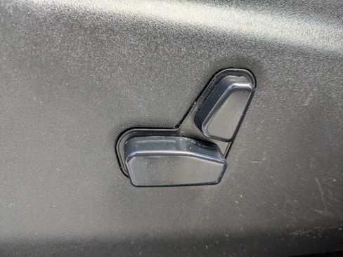 Used 2020 Dodge Durango GT RWD image 22