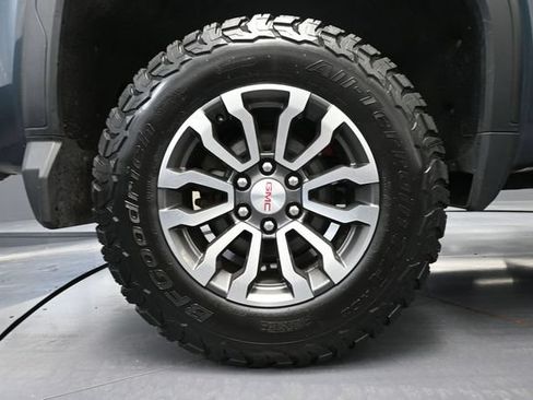 Used 2020 GMC Sierra 1500 AT4 w/ AT4 Premium Package AWD/4WD image 16
