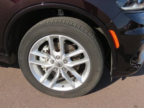 Used 2024 Dodge Durango GT image 7