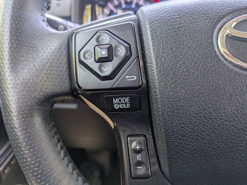 Used 2019 Toyota 4Runner Limited RWD image 24