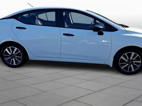 Used 2024 Nissan Versa S w/ S Plus Package image 9