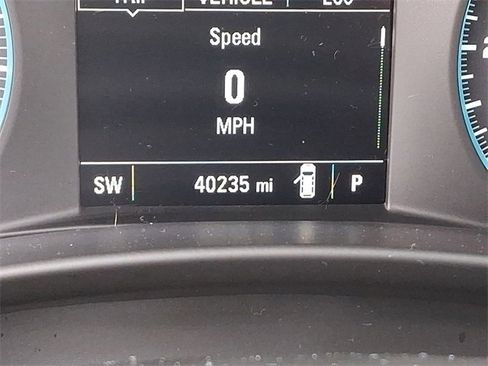 Used 2020 Chevrolet Equinox LS image 19