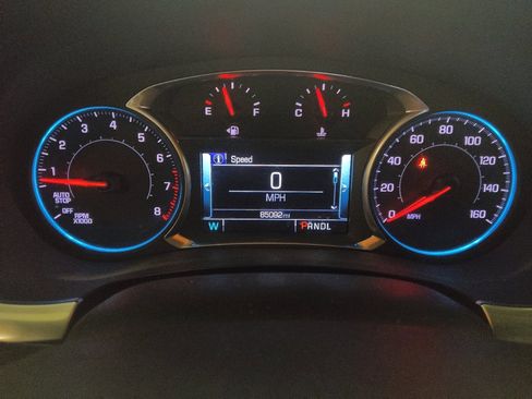Used 2018 Chevrolet Traverse Premier AWD/4WD image 23