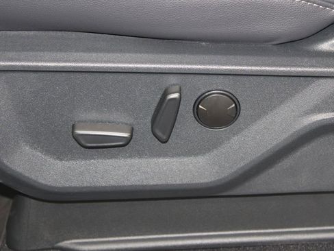 New 2025 Ford F150 XLT w/ Equipment Group 303A High image 20