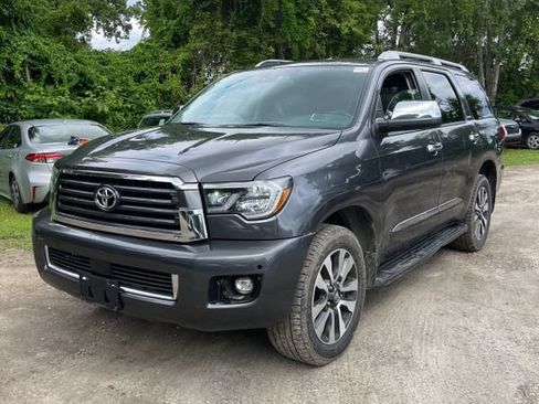 Used 2019 Toyota Sequoia Limited w/ Safety & Convenience Package AWD/4WD image 1
