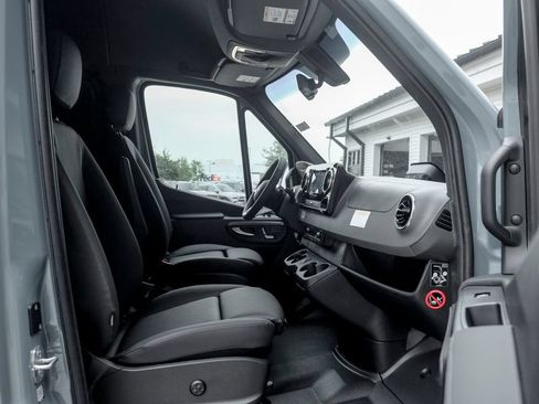 New 2026 Mercedes-Benz Sprinter 2500 image 23